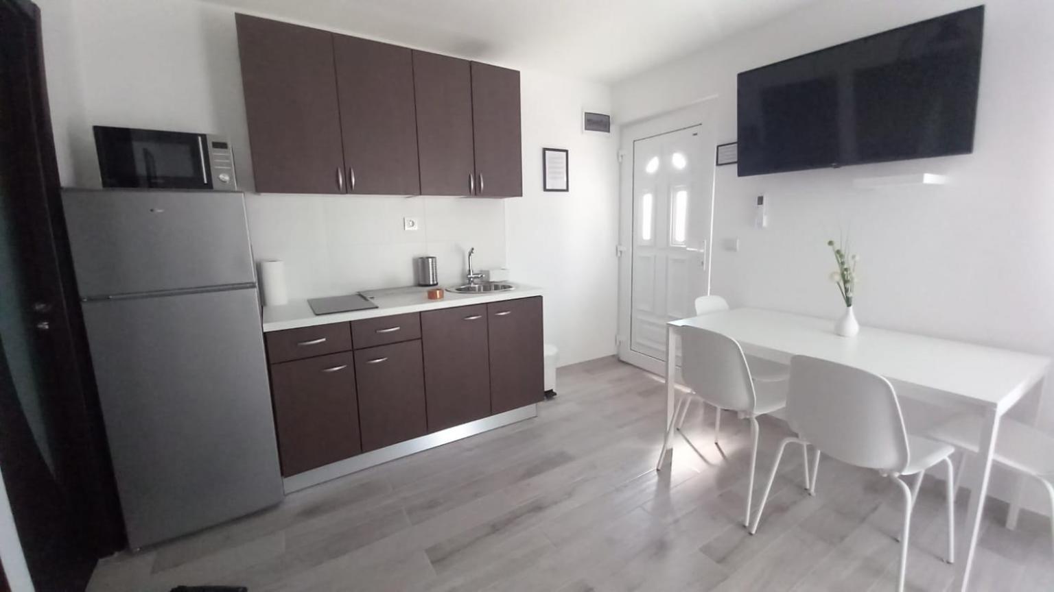 Apartmani Hermes Jadrija Exteriör bild